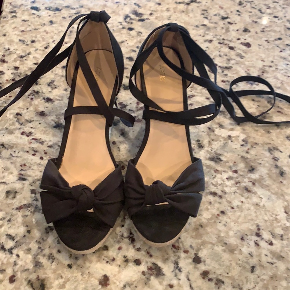 Black espadrille sandals, size 9